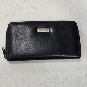 Rosetti Black Faux Leather Zippered Wallet